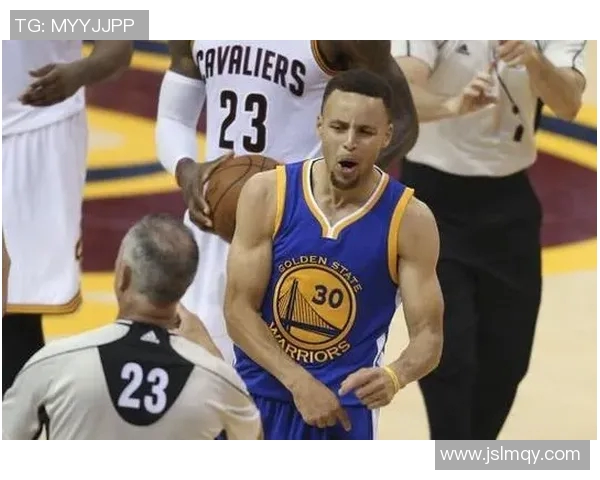 2016年骑士与勇士季后赛第四场精彩对决回顾与分析