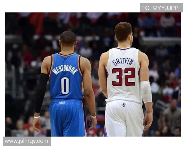 伍德与格里芬的对决分析：谁能在赛场上占据上风